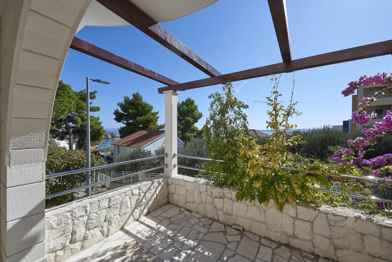 Apartment With A Parking Space Mavarstica, Ciovo - 17803 *