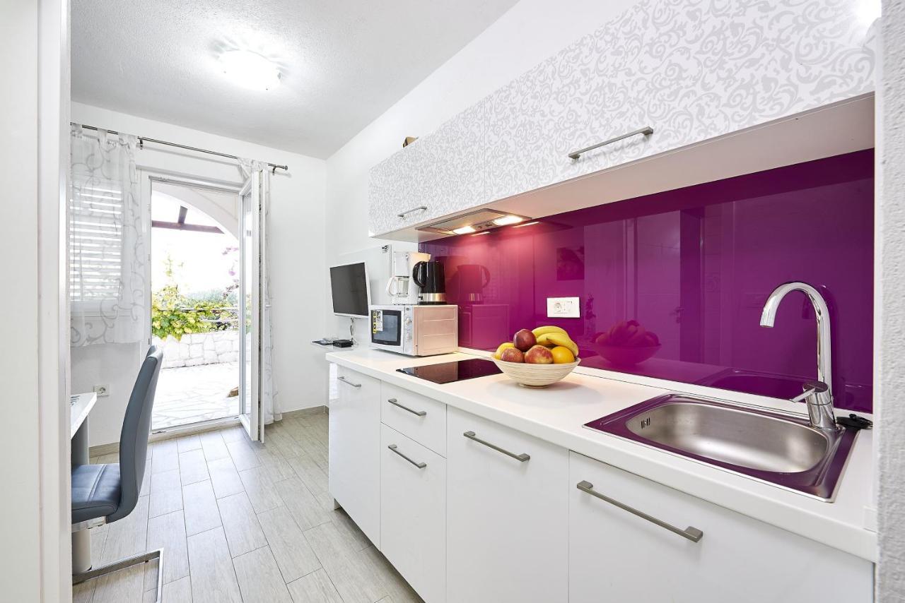 With A Parking Space Mavarstica, Ciovo - 17803 Apartman